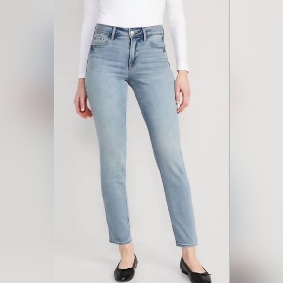 Old Navy High Rise Power Slim Staight Jeans - Picture 1 of 6